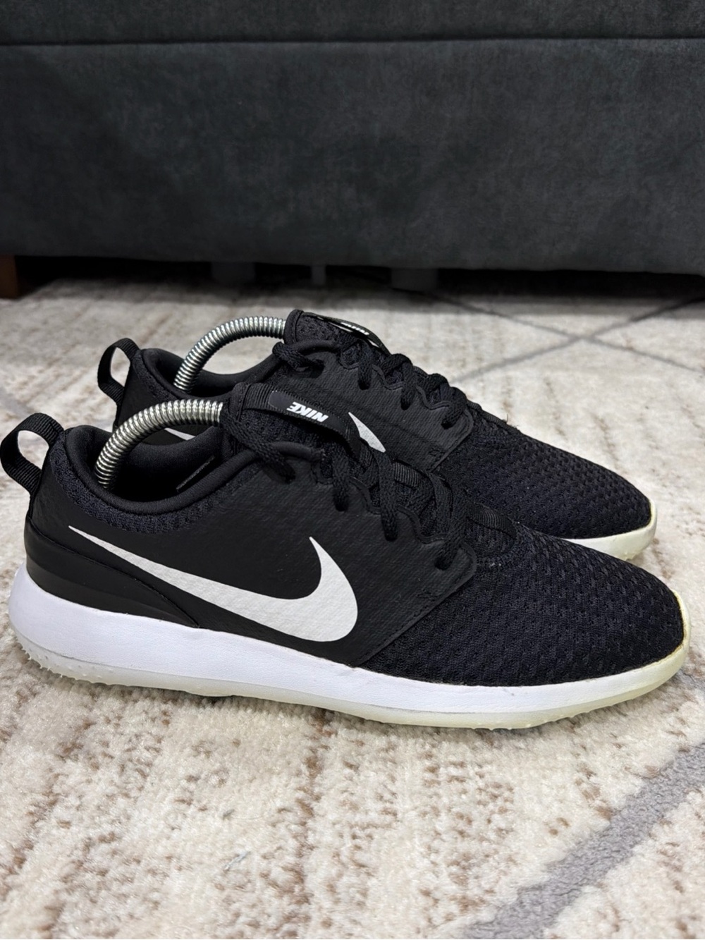 Nike Roshe G Black White Lace Up Spikeless Golf Shoes CD6066-001 Womens Size 8.5
